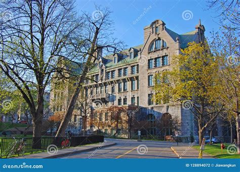 Mcgill quebec - Department of Chemistry McGill University 801 Sherbrooke St. West Montréal, Québec H3A 0B8 tel: 514-398-6999 fax: 514-398-3797 twitter: @McGillChemistry